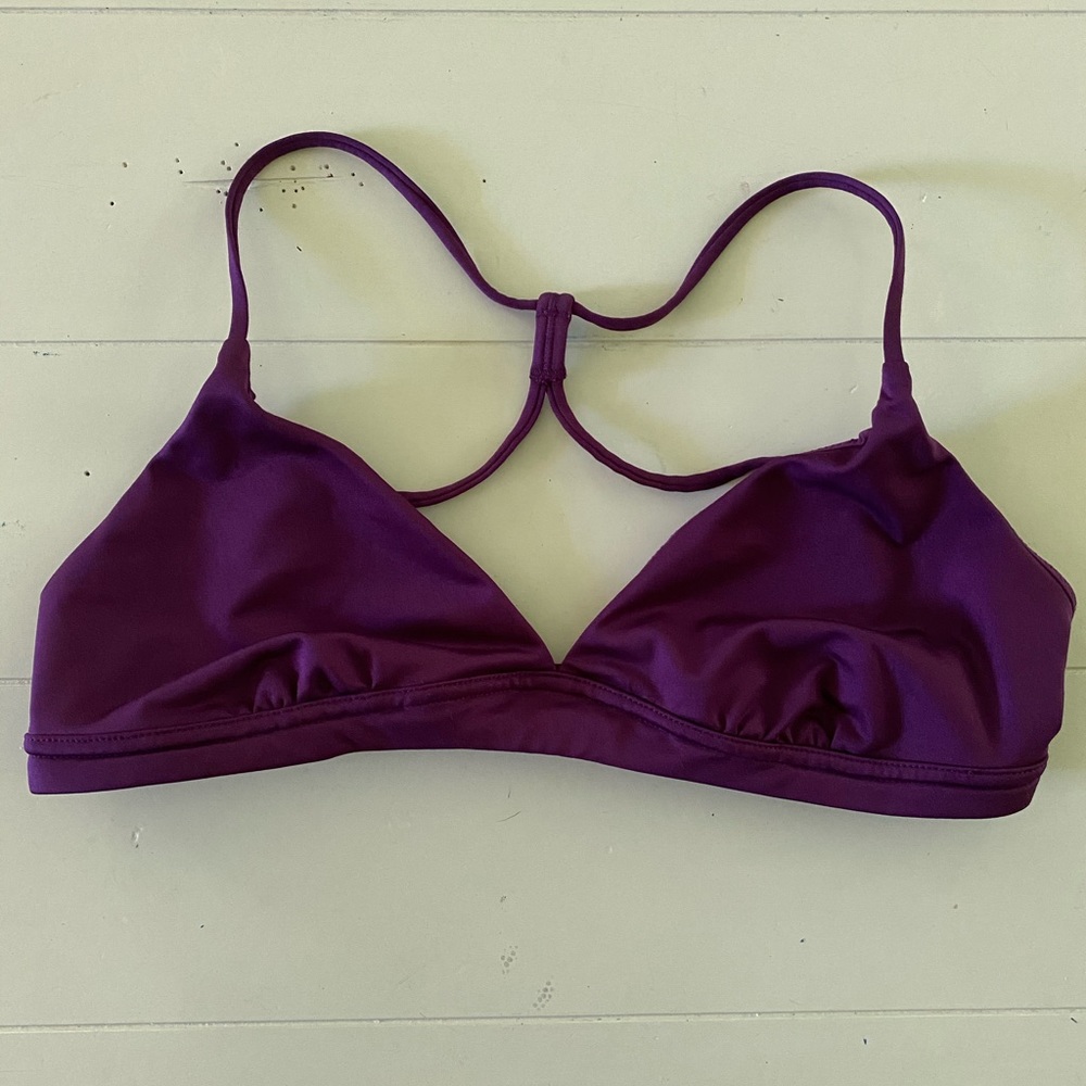 VS sports bra